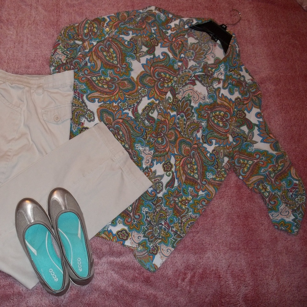 Lightweight Paisley Blouse